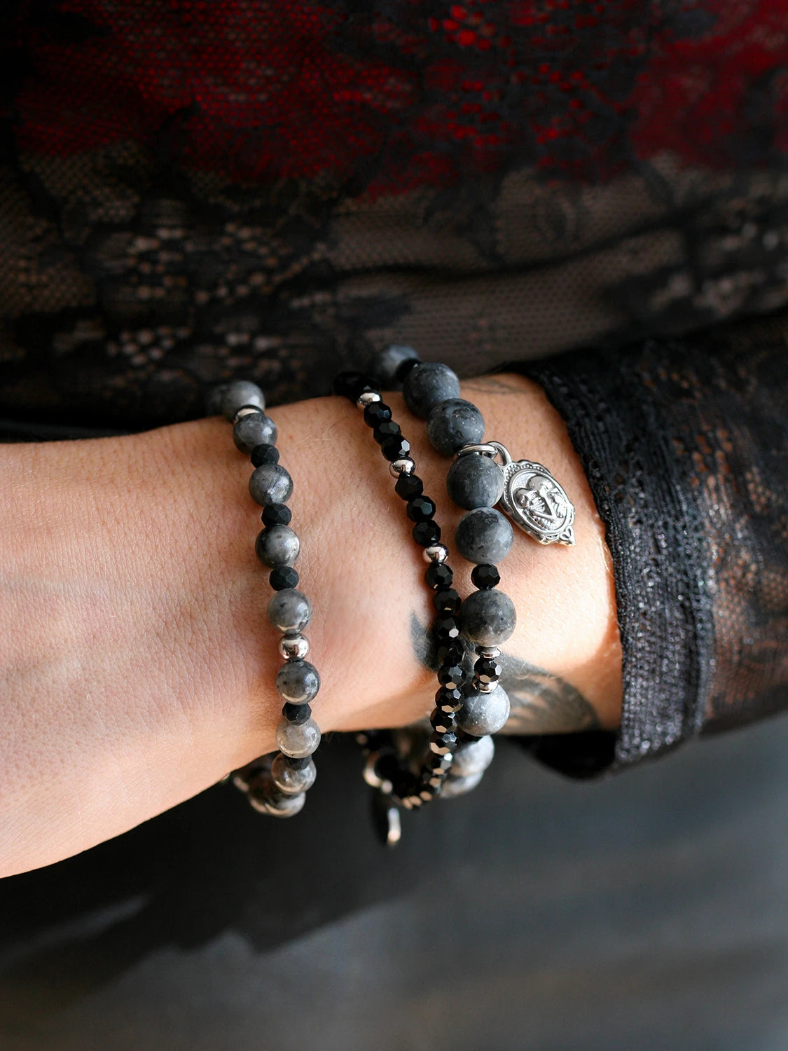 Ensemble Dark Romance