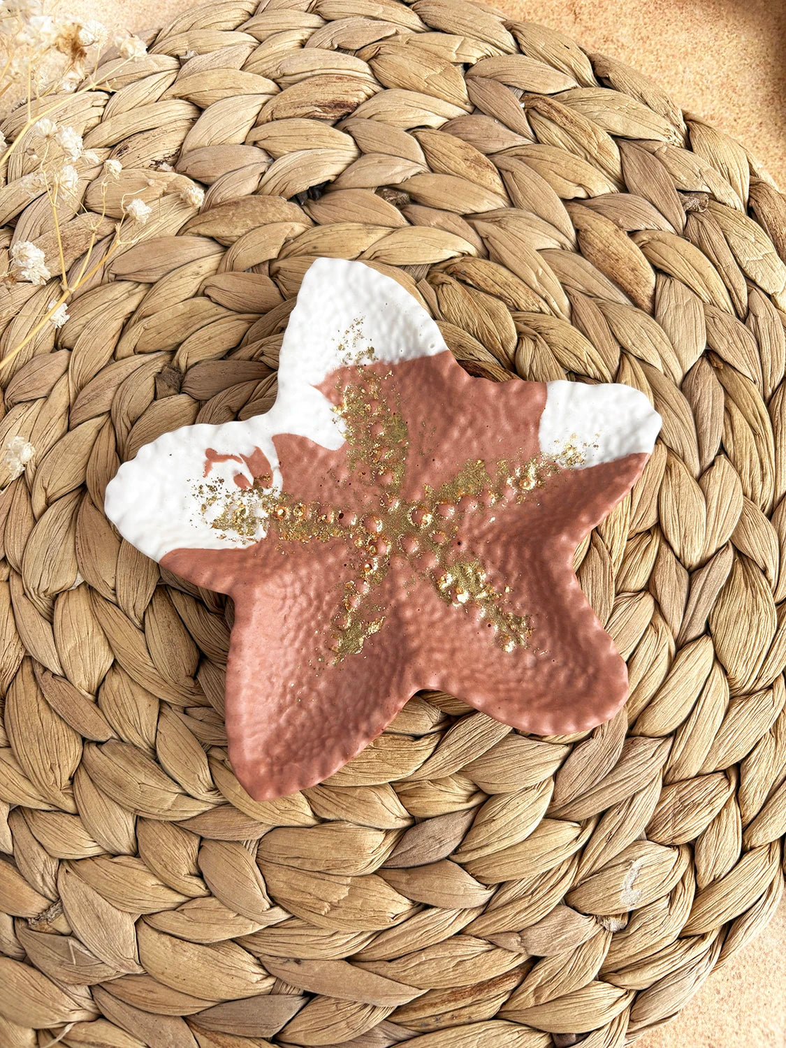 Plateau à bijoux Starfish corail, blanc crème et doré