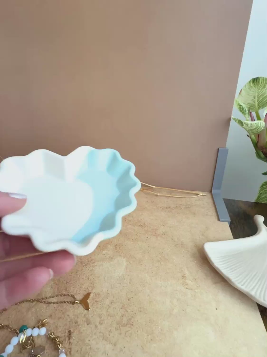 Plateau à bijoux Sweetheart bleu poudre et blanc (unique)