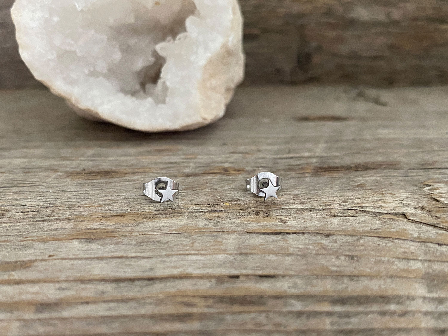 Clous d'oreilles Sky