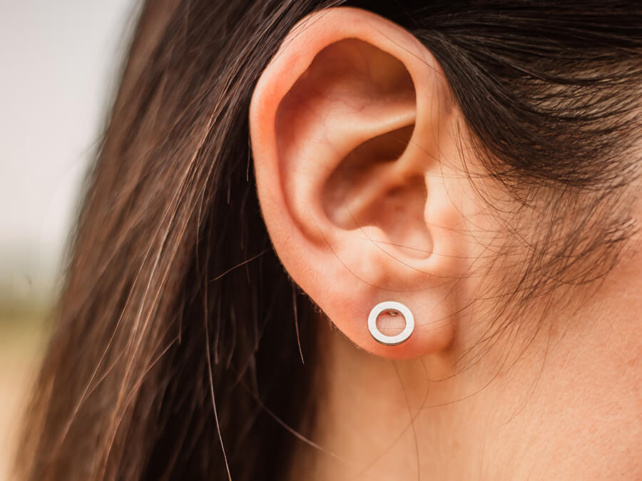 Clous d'oreilles Unisson